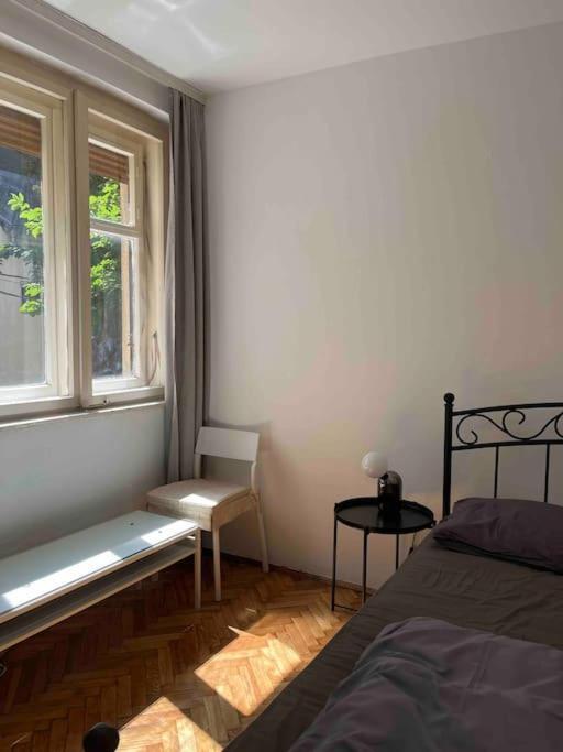 Central Home In Belgrado Exterior foto